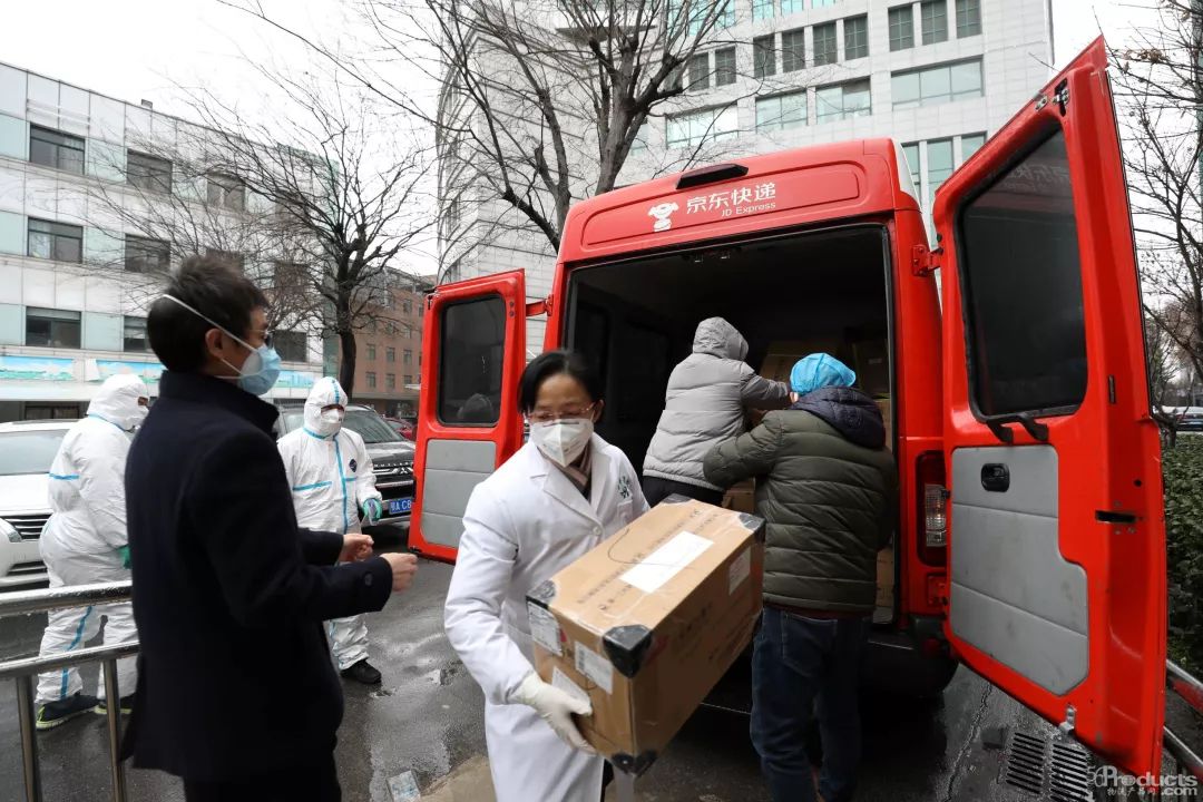 京东物流：迅速高效运输医疗物资