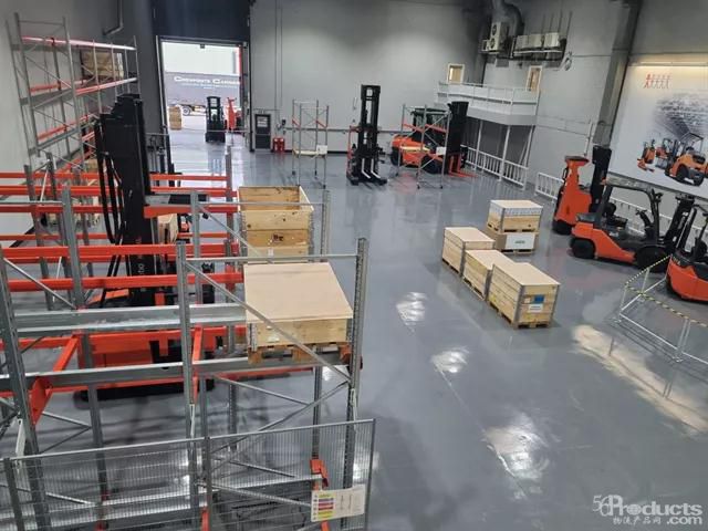 丰田开设新的自动搬运技术展示中心