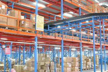 家居物流仓库货架表面喷涂的重要性