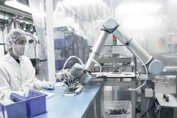 【分析】工业4.0时代来临，智能机器人不可或缺