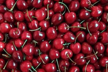 车厘子自由背后：阿里京东拼多多征战进口水果