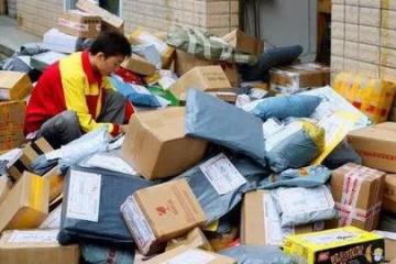 谁在“杀死”快递网点？