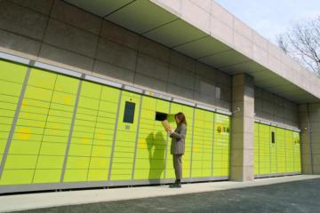 “收费+重组”，丰巢在快递圈投下两枚炸弹