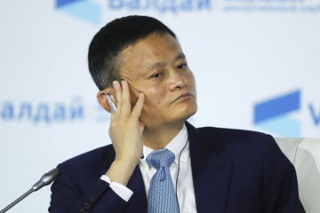 一个都跑不了？马云“造富”计划被叫停，刘强东这下难办了