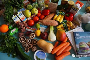 阿里、腾讯、美团混战卖菜，有三种库存成本，巨头们都算清楚了吗？