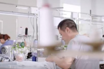 多数中国人都没听说过的企业，成了老外疯狂追捧的“淘宝”