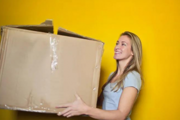 水逆的快递巨头们