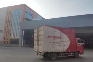 一线快递告急！极兔要拖死谁？