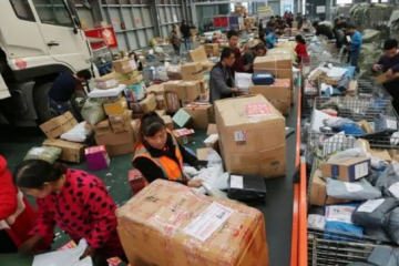 监管趋严价格战暂停，“做一票亏一票”有望改变？