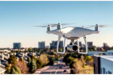 一人独立操控10架无人机成为现实，大规模无人机管控或迎新突破