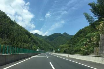 自动驾驶渐行渐近，高精地图商业化不断提速