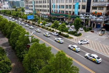 联邦快递在中国测试自动驾驶递送车