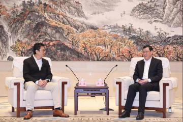 王卫现身，顺丰机场有望年底建成校飞