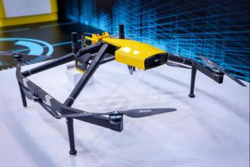 雷诺推出类似无人机的飞行汽车概念