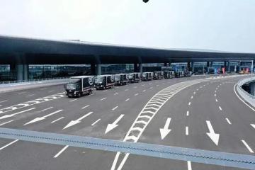 Q1\Q4两重天，顺丰控股预报上市以来最优Q4业绩，净利润达26亿元