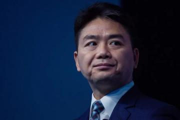 谁在管理京东？