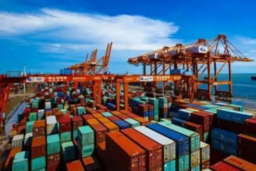 国际物流|美东堵了！该港口码头暂停接收出口集装箱