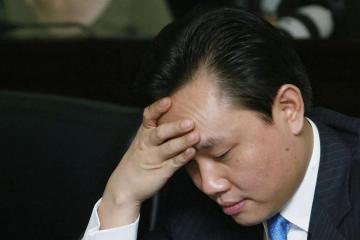 黄光裕出售4.05亿股国美零售股票，持股比降至39.19%