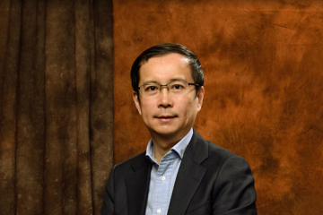 阿里换帅：张勇9月卸任董事会主席兼CEO，蔡崇信、吴泳铭接棒