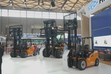 全电时代 杭叉领航 ——杭叉集团携多款新品闪耀CeMAT ASIA 2023