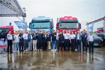 乘龙卡车万里长测：锚定“一带一路”，见证中国物流脊梁