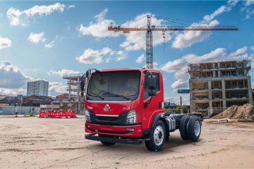 “15分钟级”兆瓦超充补能！东风天龙KL兆瓦超充牵引车给出高效运营最优解