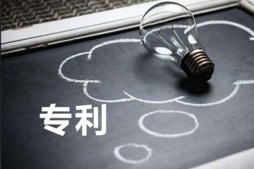 哈工库讯取得全向运输子母车AGV专利，解决AGV运输车无法进入空间较小区域装载货物的问题