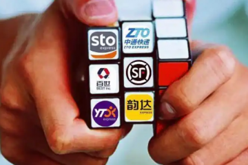 2025快递大盘点：谁在“狂欢”，谁在“撑伞”！