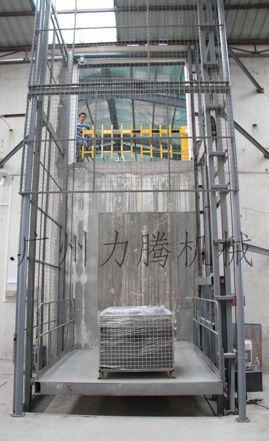 福建导轨式升降平台简易货梯