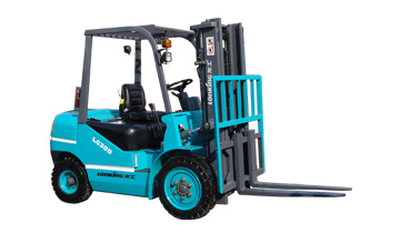 龙工LG30D内燃平衡重式叉车