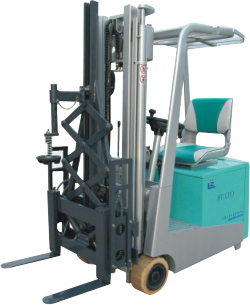 CPD电动运行堆高车 