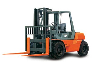 丰田5FD50-60内燃柴油叉车 