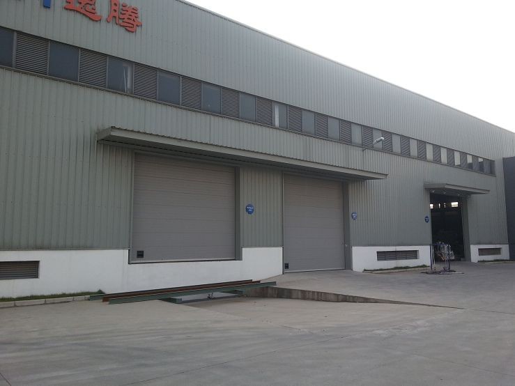 苏州工业滑升门提升门批发