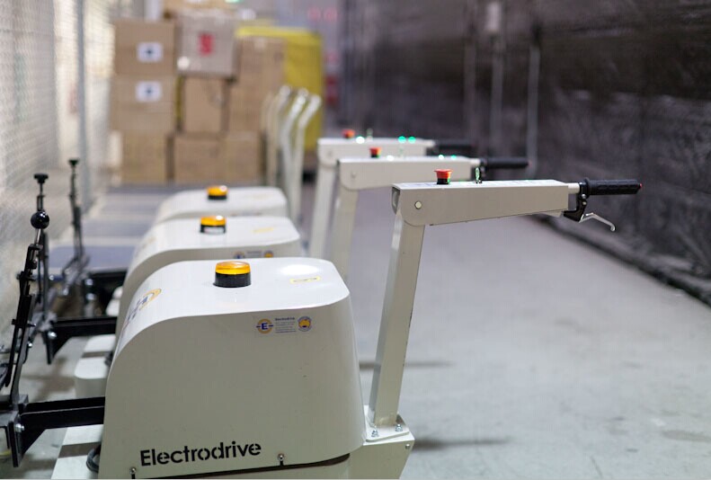 电动牵引车合作