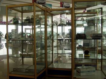 钛合金展柜