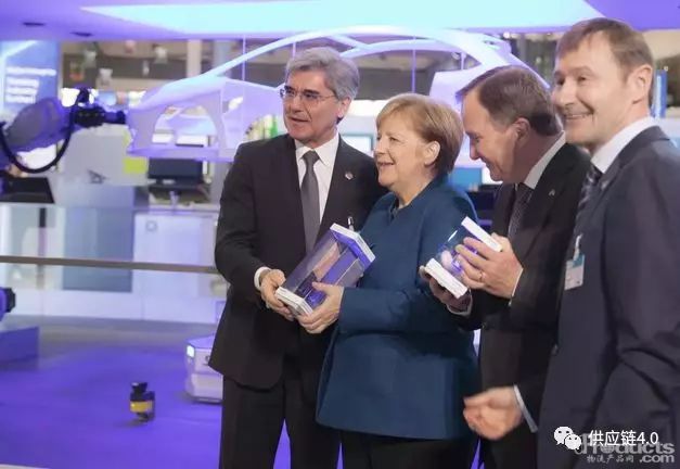 1554774344139379.jpg 640.webp (8).jpg