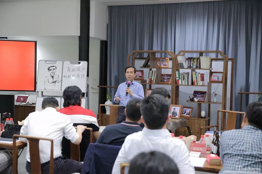 1559268513212103.jpg 640.webp (59).jpg