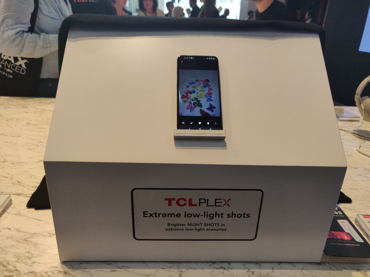 TCL通讯走自研路线,抢占屏幕技术、AI和5G发展先机