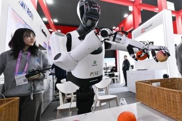 德媒：中国“领舞”全球人形机器人竞赛