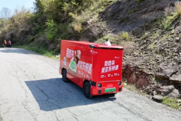无人车进村！京东物流多省规模化投放，加速打通乡村揽收“最先一公里”